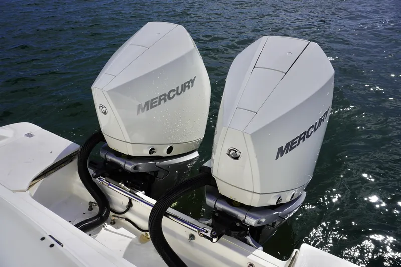 Vasea Yacht Photos Pics Twin Mercury outboard engines on a 2021 Boston Whaler 330 Outrage boat.