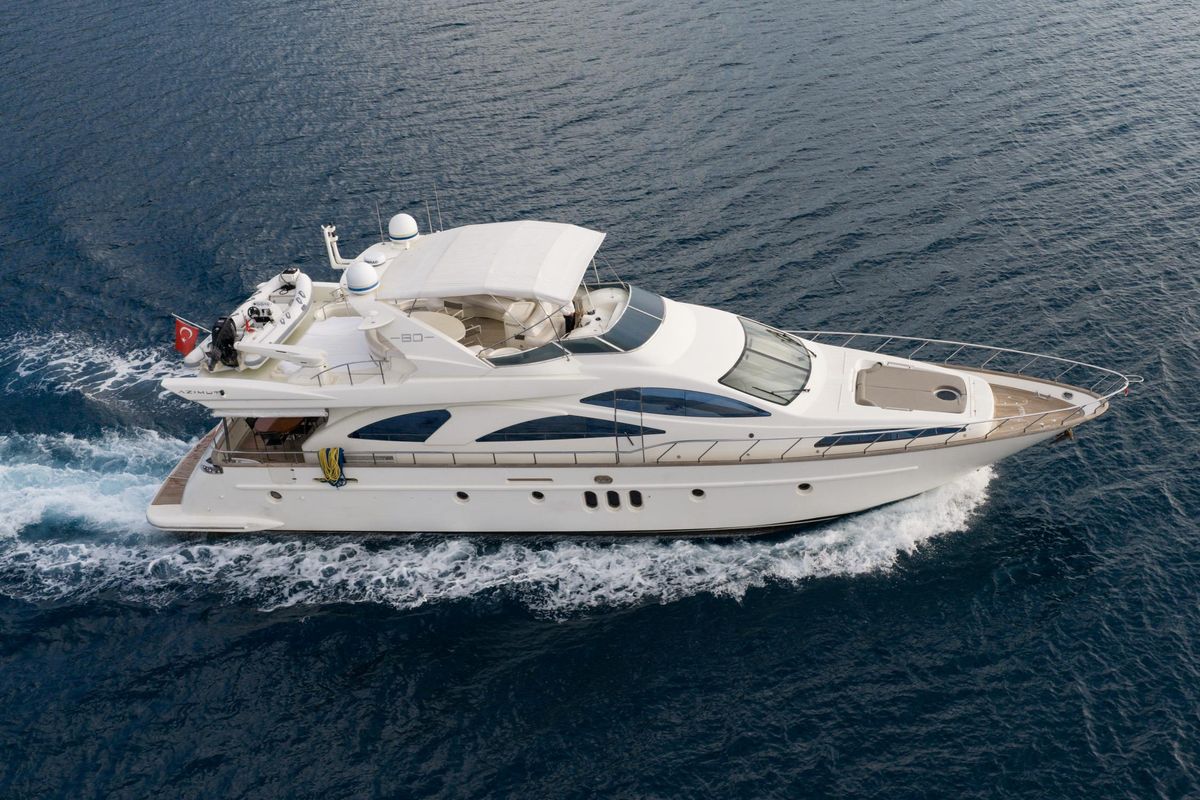 2004 Azimut 78 