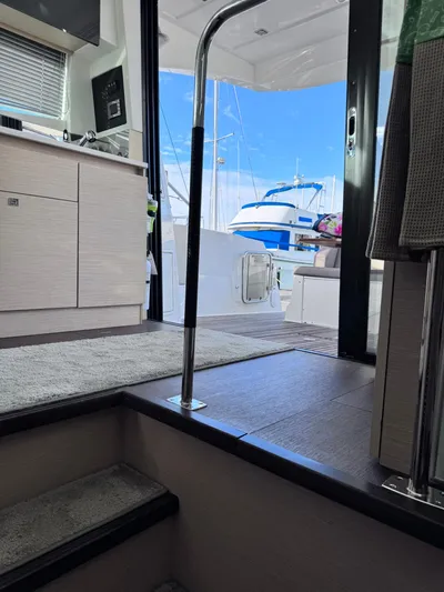 R&r Yacht Photos Pics 