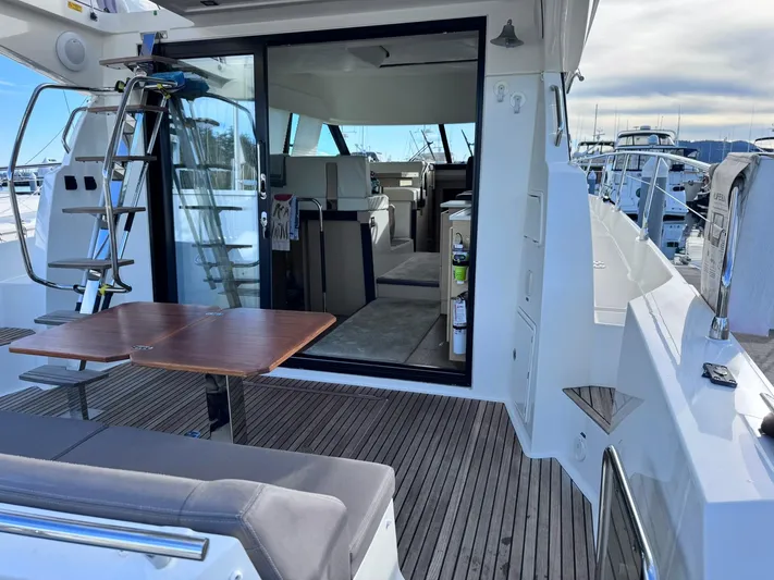 R&r Yacht Photos Pics 