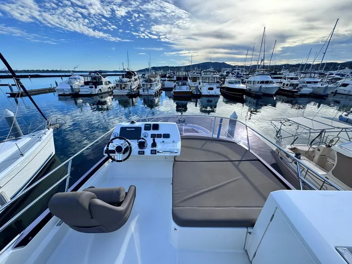 R&r Yacht Photos Pics 