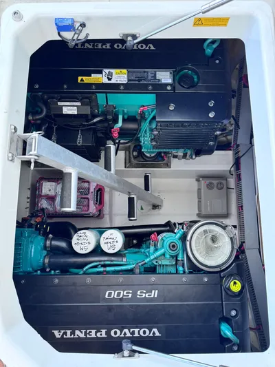 R&r Yacht Photos Pics 