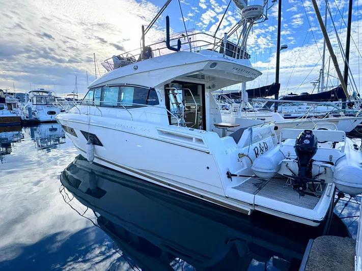 R&r Yacht Photos Pics 