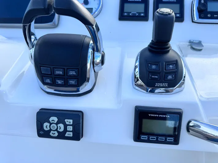 R&r Yacht Photos Pics 