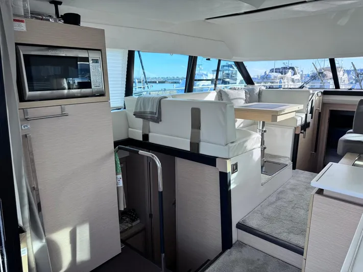 R&r Yacht Photos Pics 