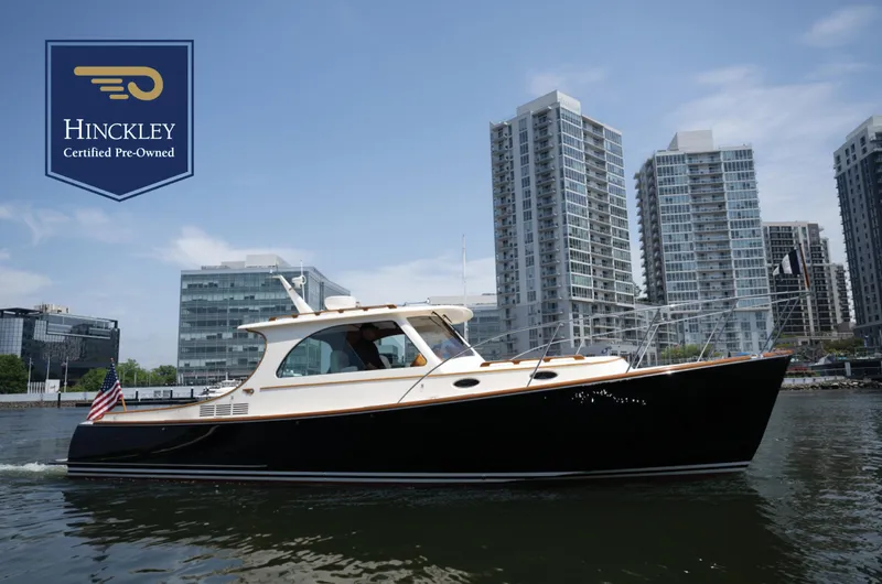 Fox Yacht Photos Pics 