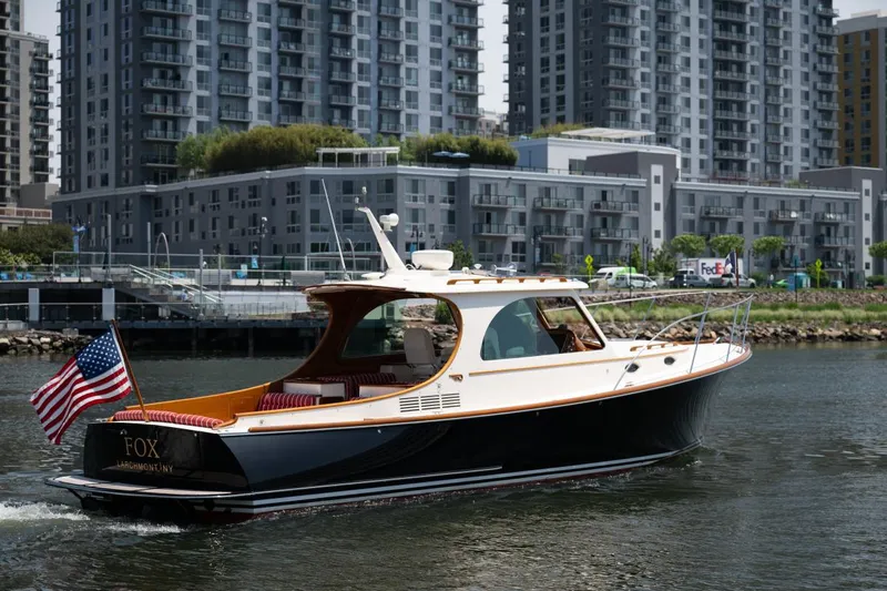 Fox Yacht Photos Pics 