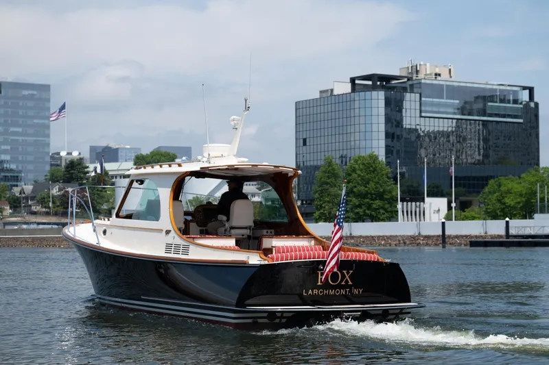 Fox Yacht Photos Pics 