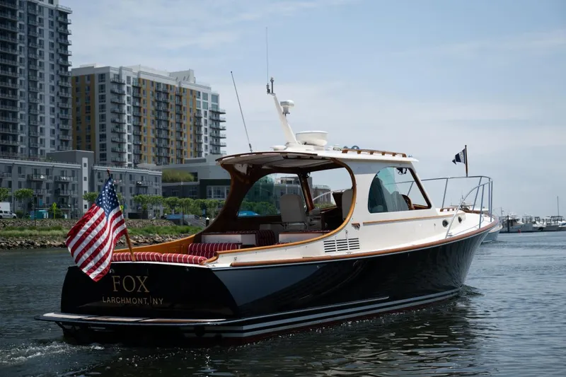 Fox Yacht Photos Pics 
