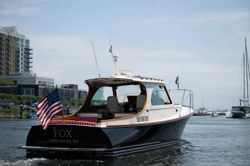 Fox Yacht Photos Pics 