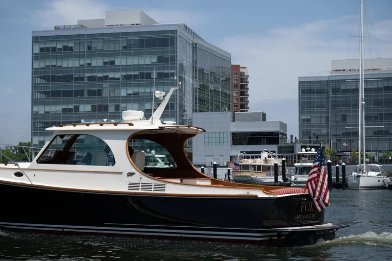 Fox Yacht Photos Pics 