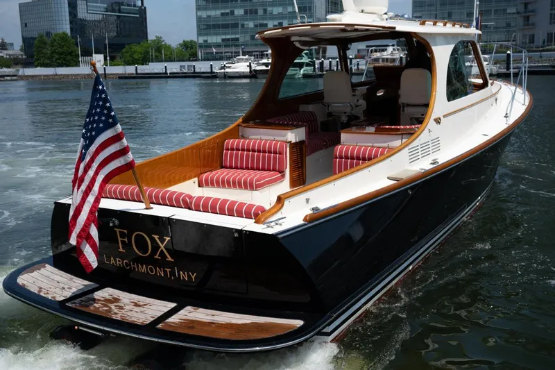 Fox Yacht Photos Pics 