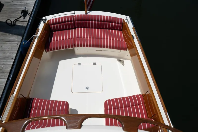 Fox Yacht Photos Pics 