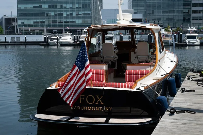 Fox Yacht Photos Pics 