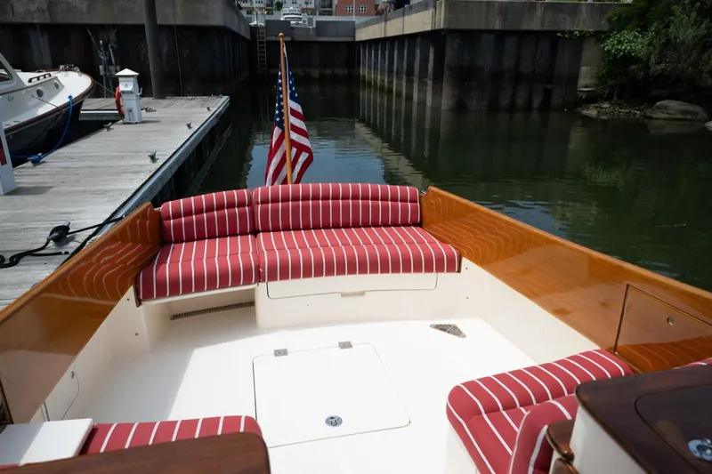 Fox Yacht Photos Pics 