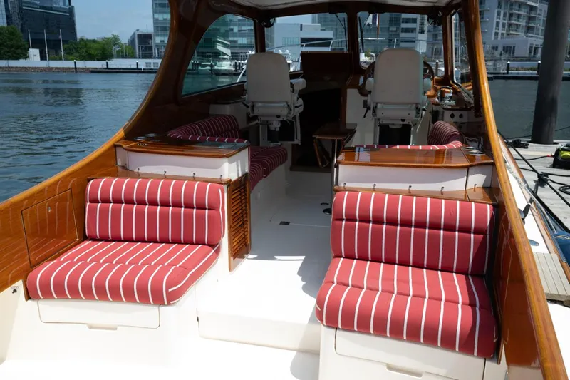 Fox Yacht Photos Pics 