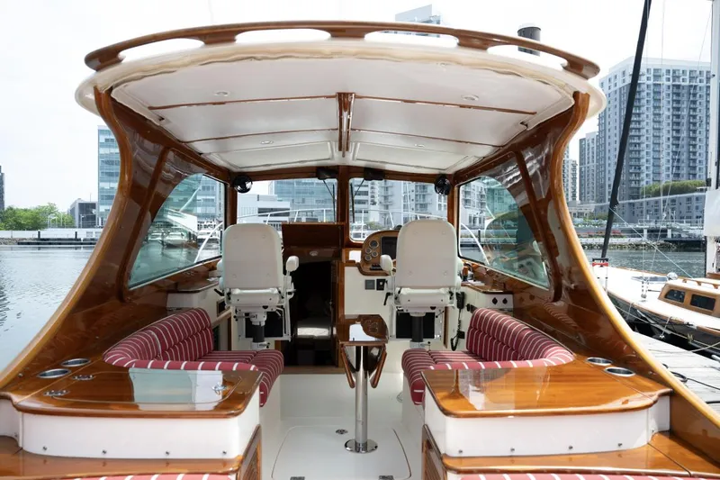 Fox Yacht Photos Pics 