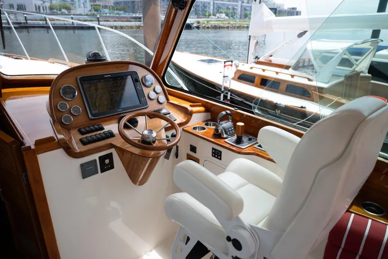 Fox Yacht Photos Pics 