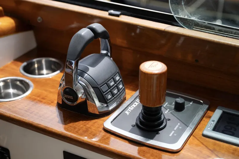 Fox Yacht Photos Pics 