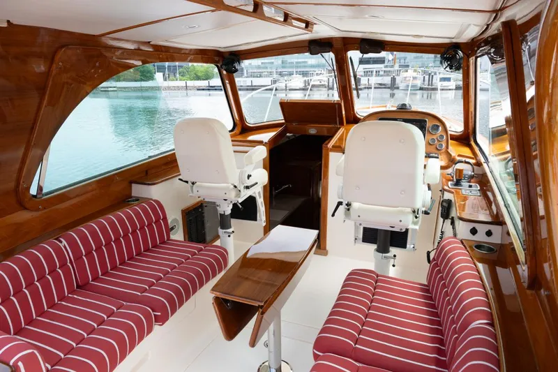 Fox Yacht Photos Pics 