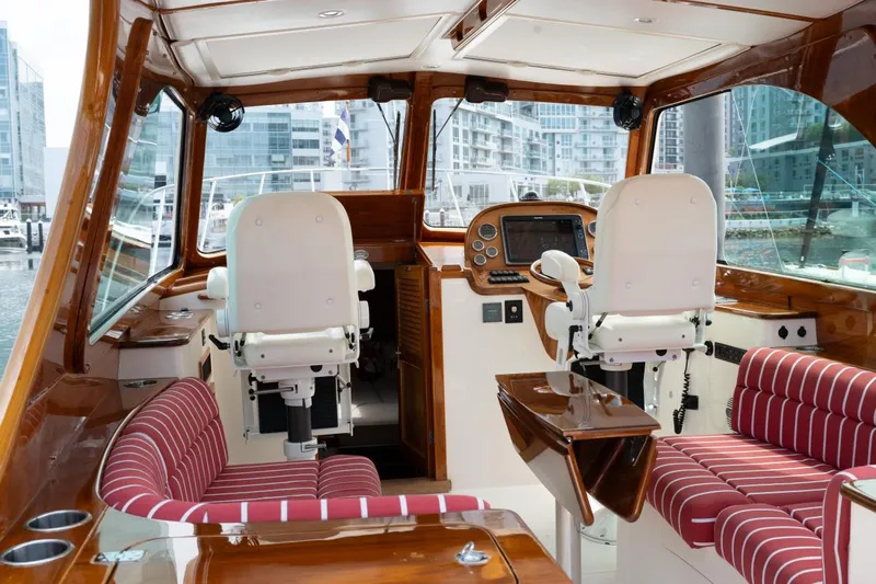 Fox Yacht Photos Pics 