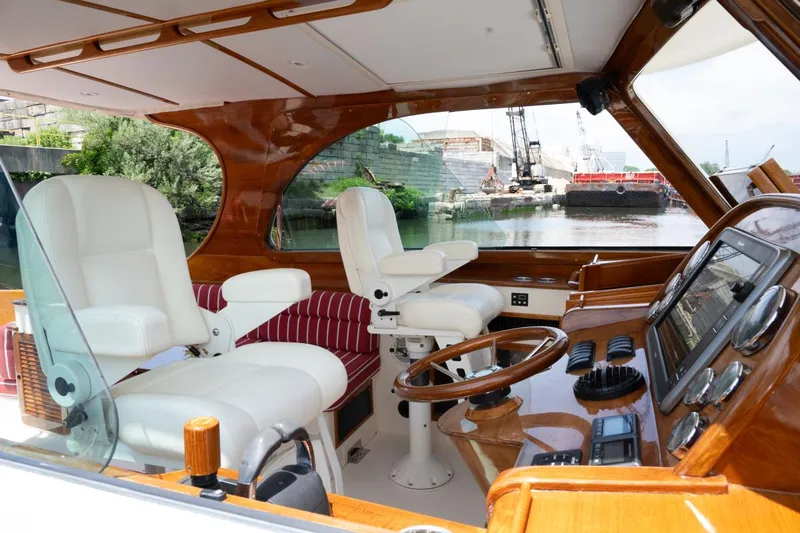 Fox Yacht Photos Pics 