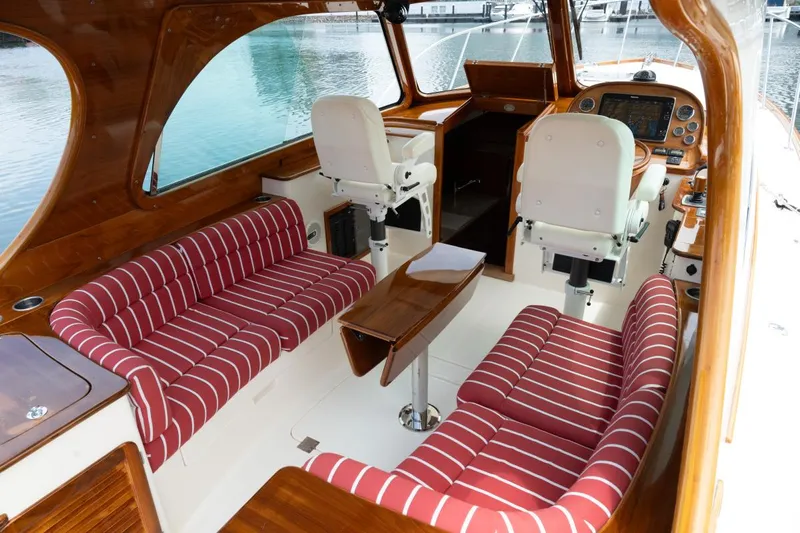 Fox Yacht Photos Pics 