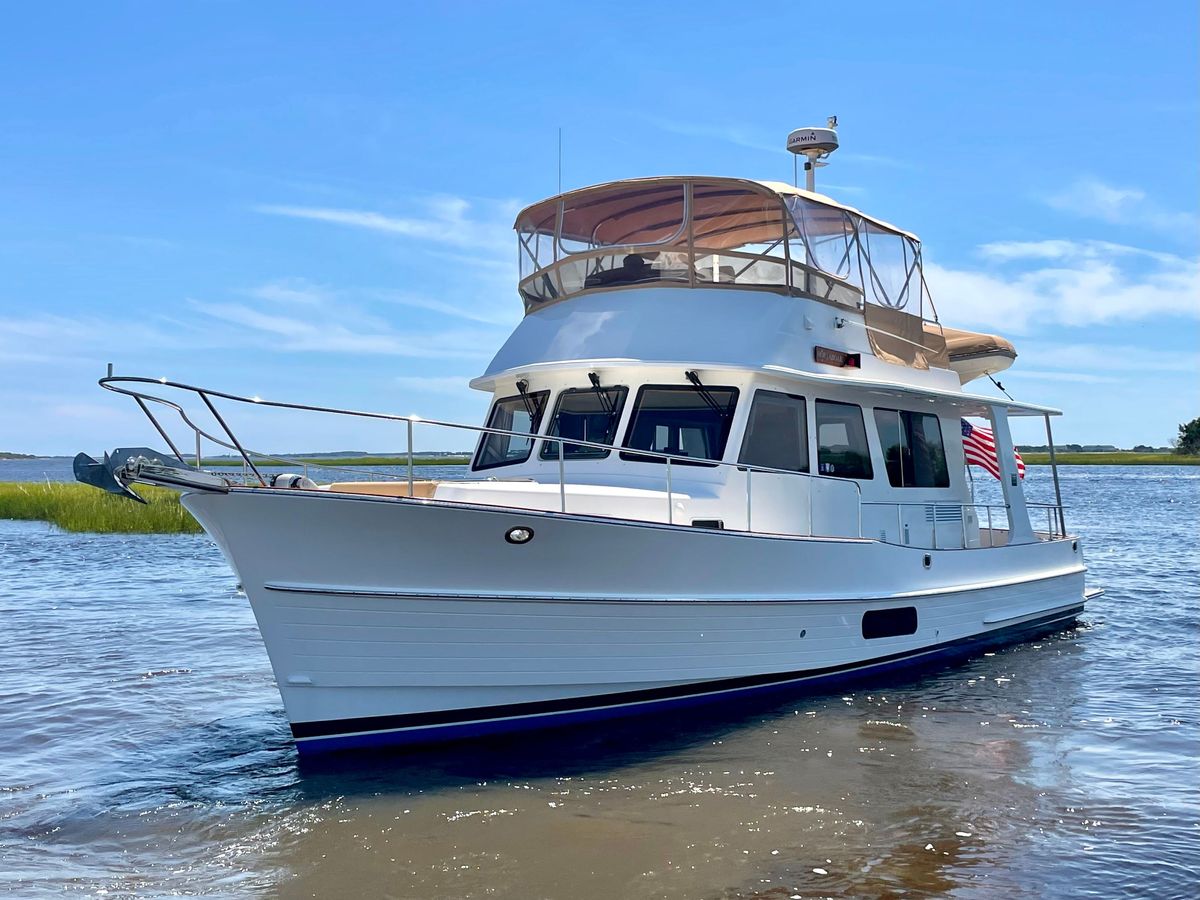 2015 Grand Banks 43 