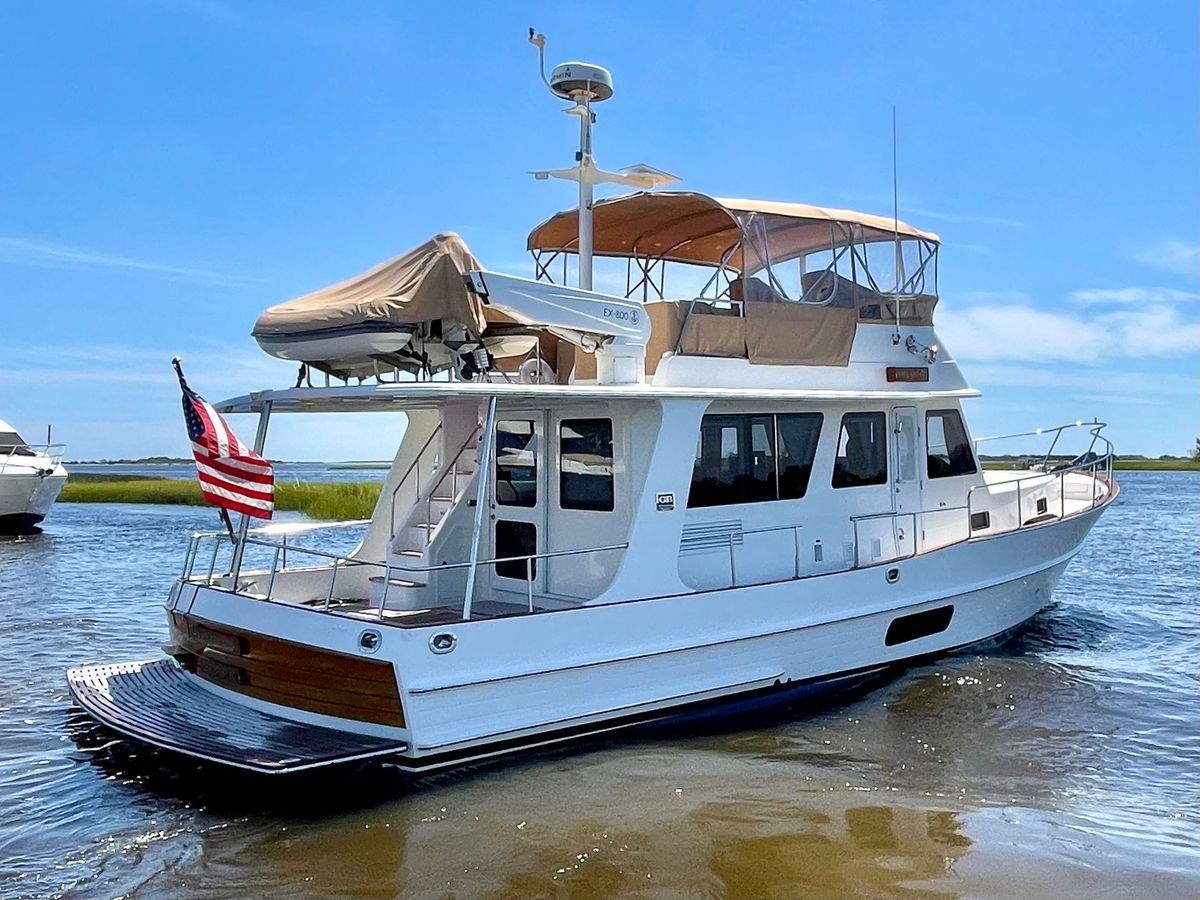 2015 Grand Banks 43 