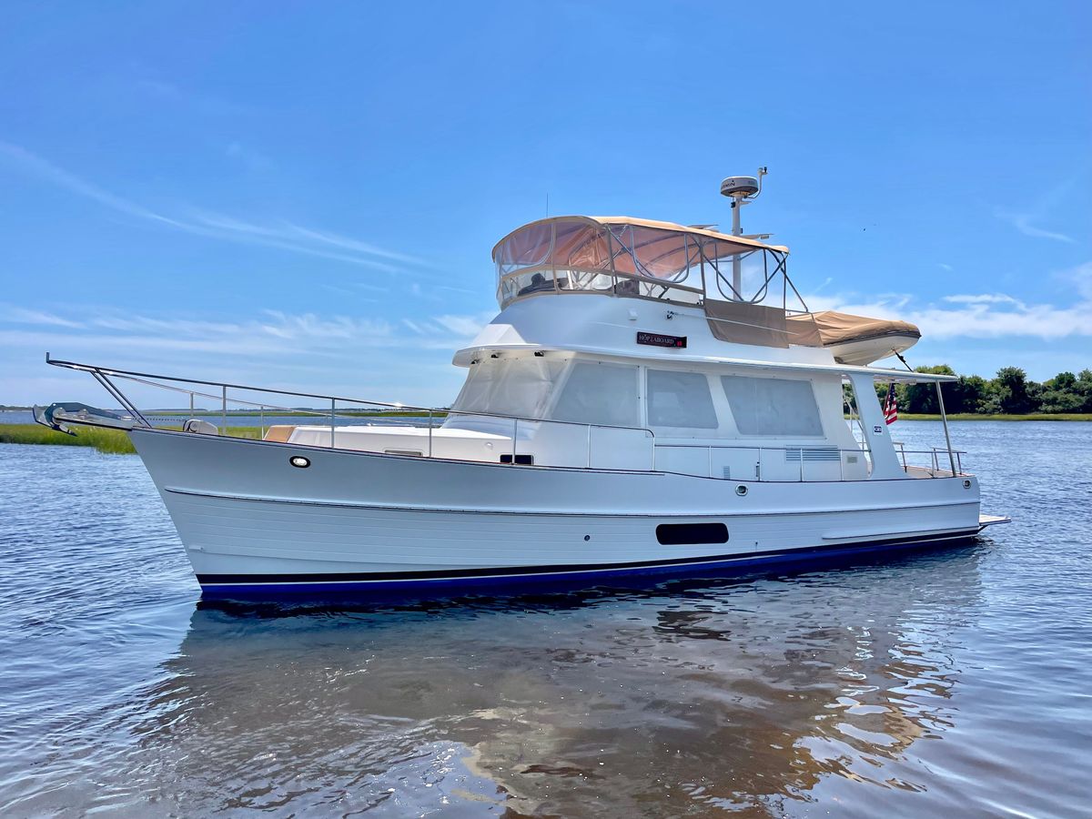 2015 Grand Banks 43 