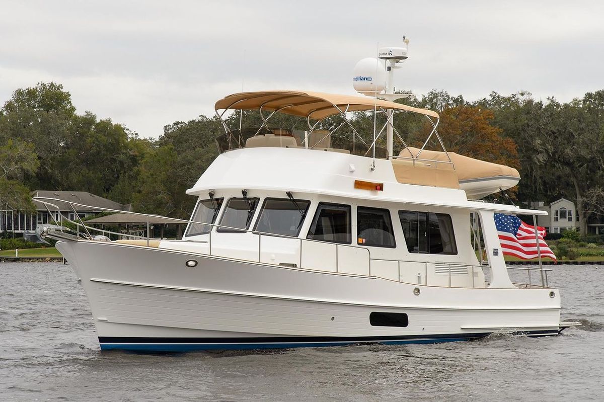 2015 Grand Banks 43 