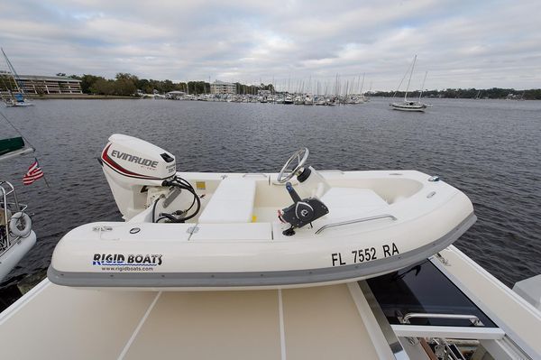2015 Grand Banks 43 