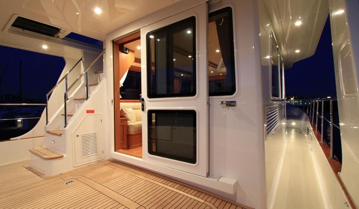 2015 Grand Banks 43 