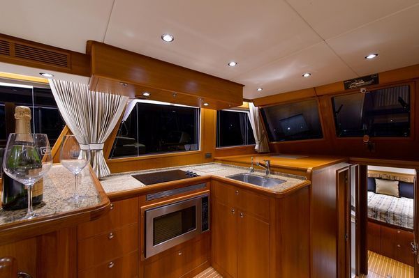 2015 Grand Banks 43 