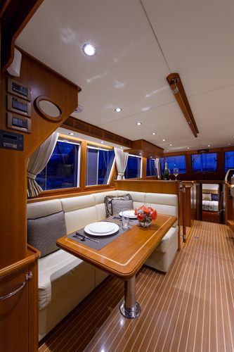 2015 Grand Banks 43 