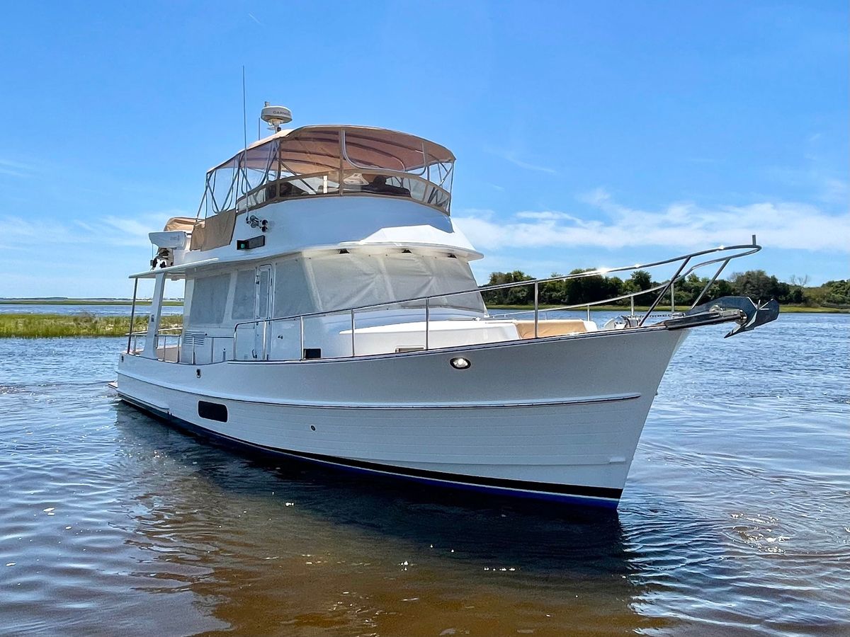2015 Grand Banks 43 