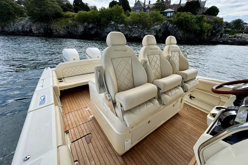 Osprey Yacht Photos Pics Looking Aft in the Cockpit