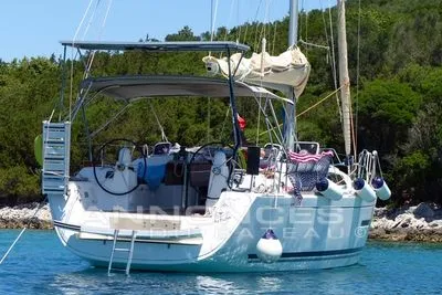 2013 Dufour 380