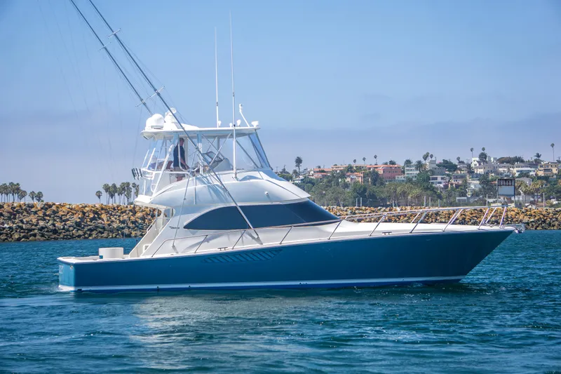 Chaser Yacht Photos Pics 