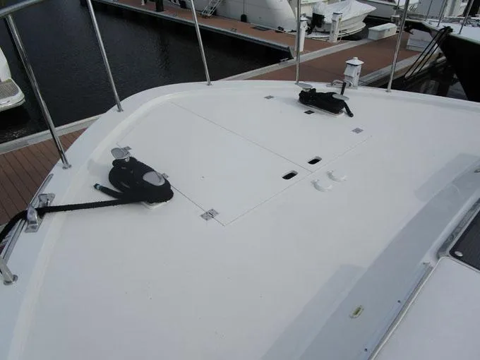Fancier Nanci Yacht Photos Pics Windlass Enclosure