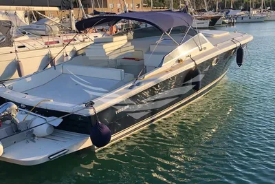 2010 Tornado 38' FLUSH DECK