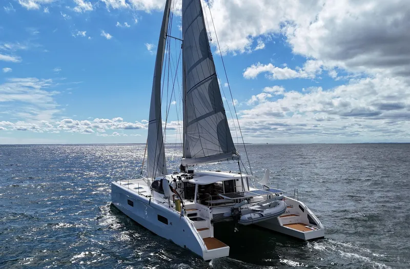 Pelican Yacht Photos Pics 