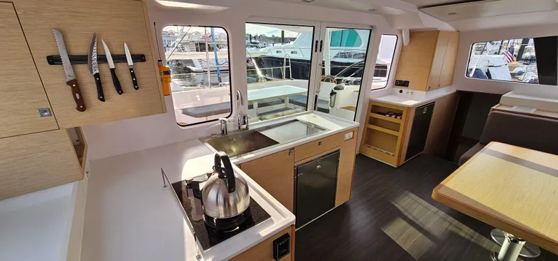 Pelican Yacht Photos Pics 