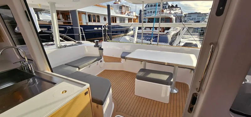 Pelican Yacht Photos Pics 