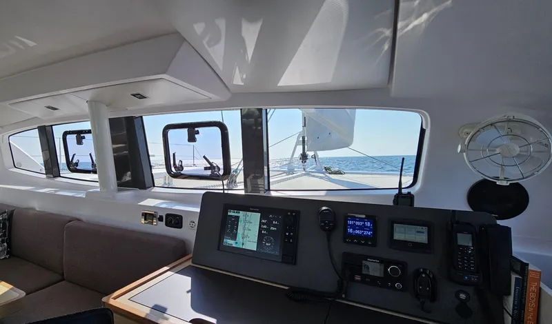 Pelican Yacht Photos Pics 