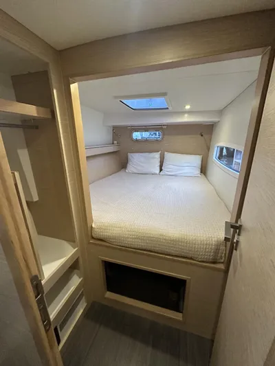 Pelican Yacht Photos Pics 