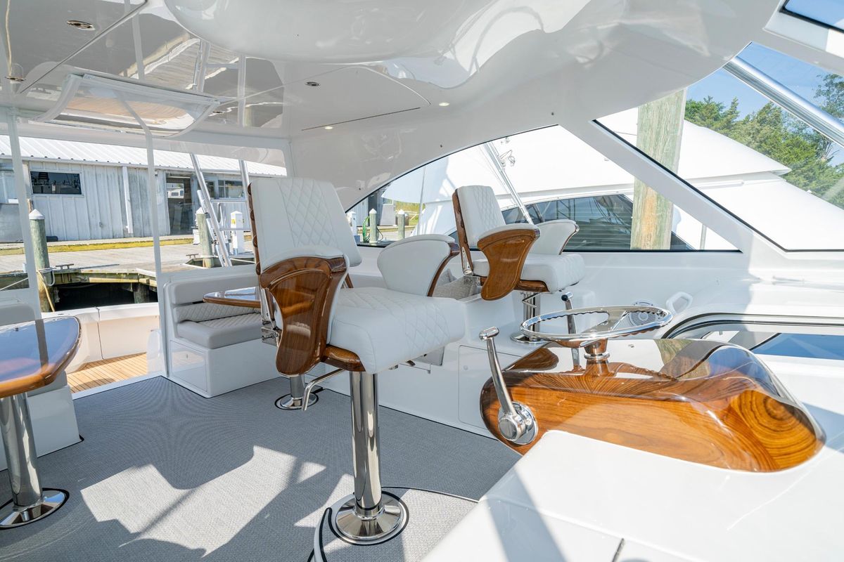 2024 Viking 48 