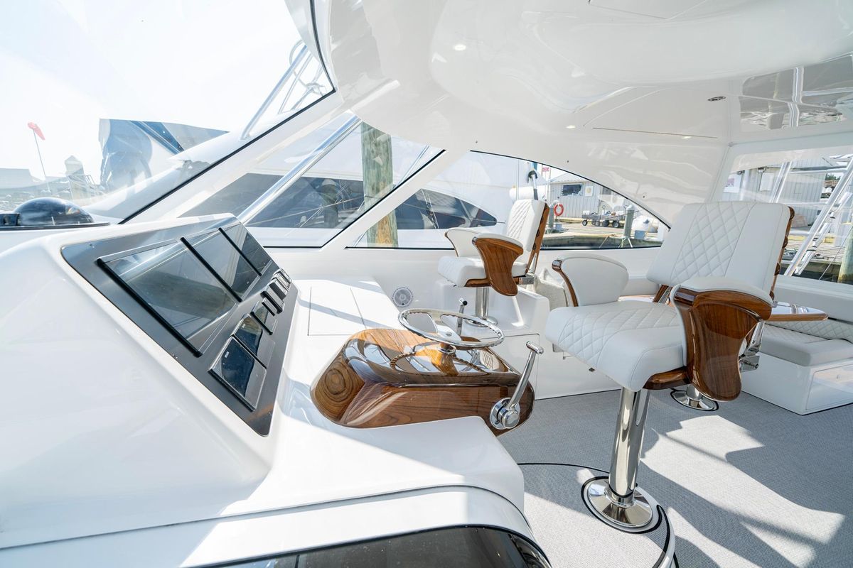 2024 Viking 48 