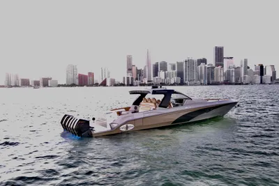 Cigarette 52' Thunder