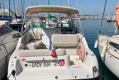 2000 Crownline 242 CR